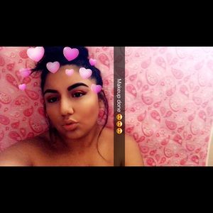 Meet your Posher, Marissa